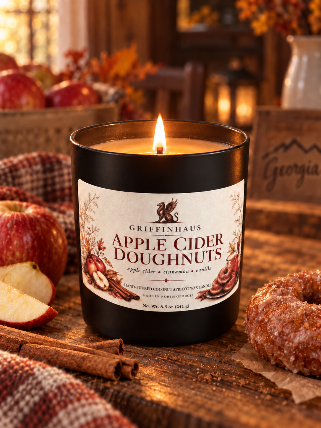 Apple Cider Doughnuts 8.5 oz Candle | Tart Apple & Warm Spice Scent